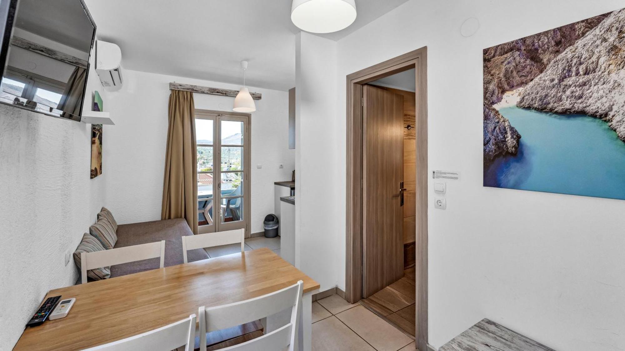 Kokkini Hani Evina Rooms & Suites מראה חיצוני תמונה