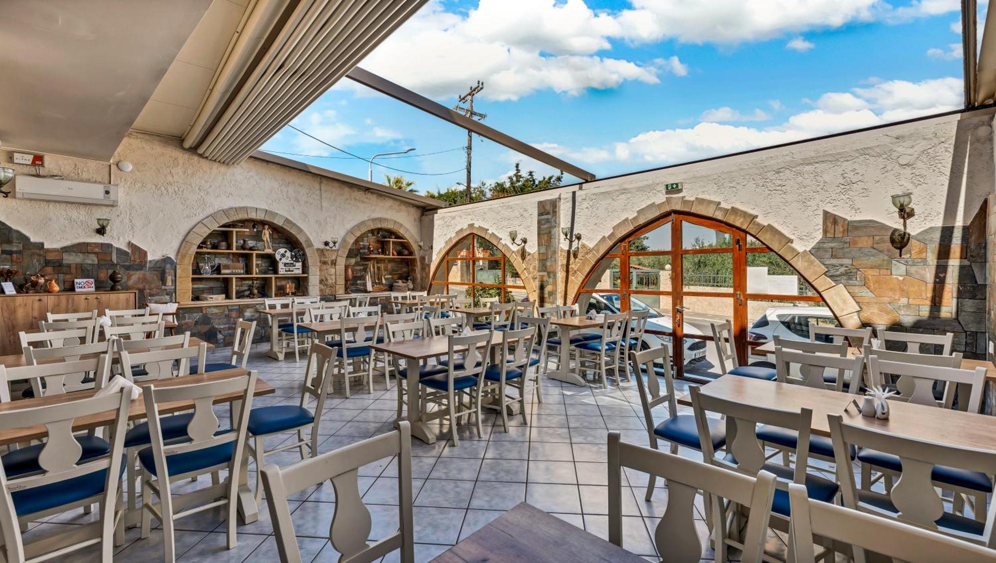 Kokkini Hani Evina Rooms & Suites מראה חיצוני תמונה