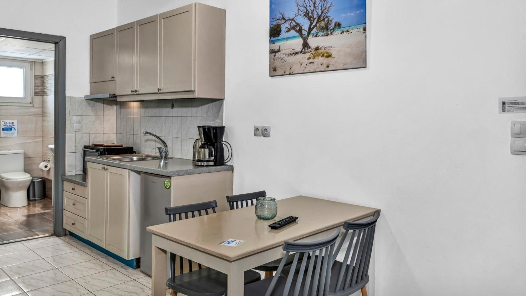 Kokkini Hani Evina Rooms & Suites מראה חיצוני תמונה