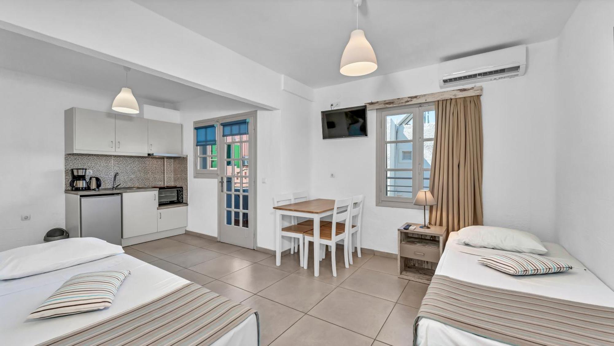 Kokkini Hani Evina Rooms & Suites מראה חיצוני תמונה